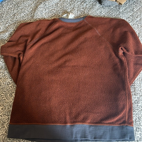 Men’s Patagonia Shearling Fleece Crew, large - Picture 4 of 4